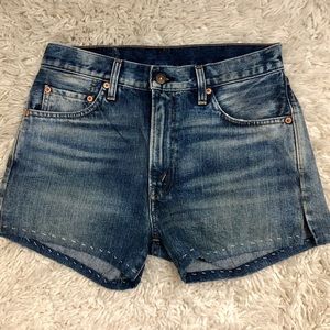 Levi’s Vintage Clothing 1967 505 Shorts size 28